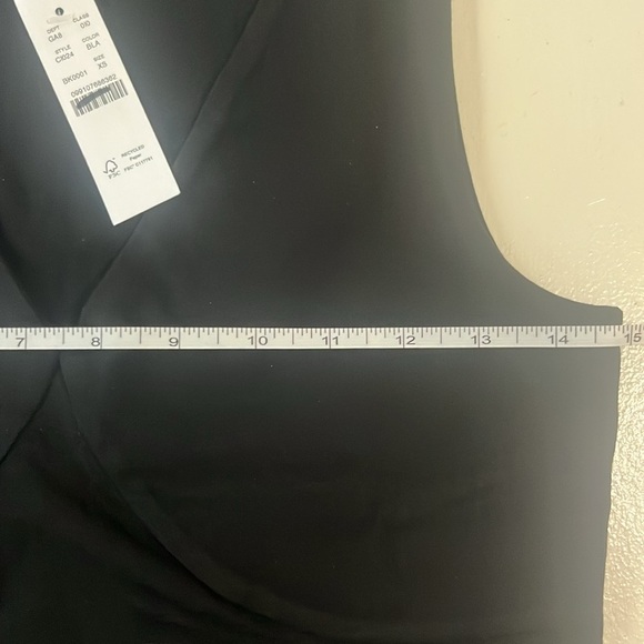 NWT J. Crew Stretch cotton-blend V-neck top - Picture 6 of 7